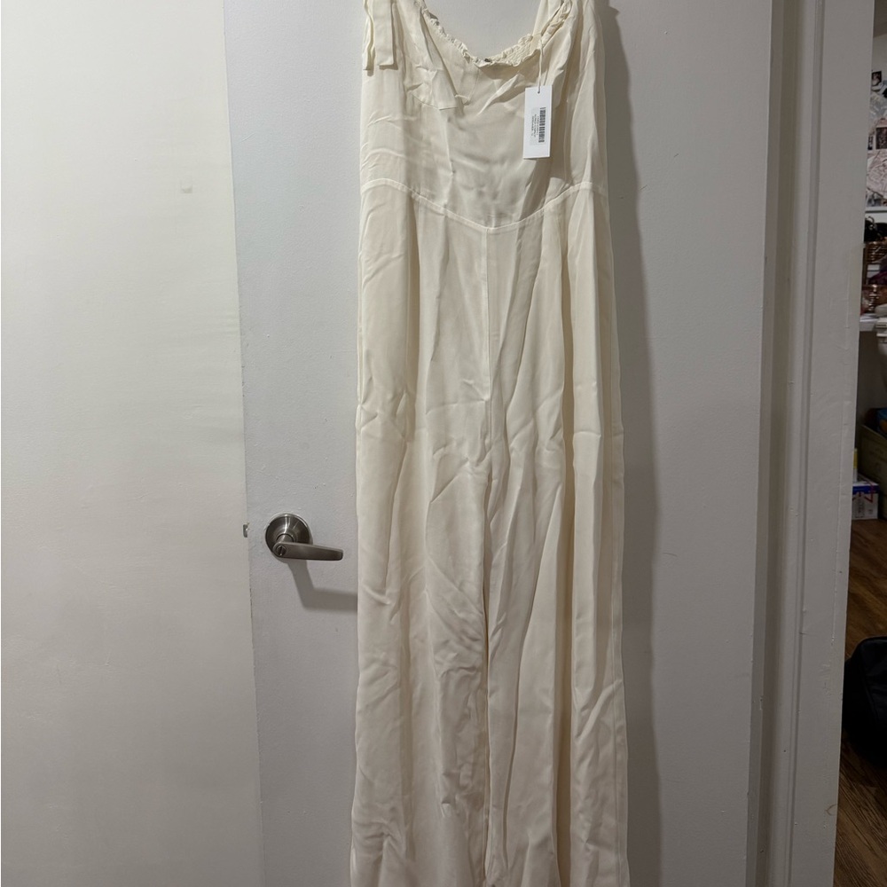 Reformation Ivory Wide-Leg Jumpsuit 🤍 | Sweetheart Neckline – Size 12 - Picture 15 of 16